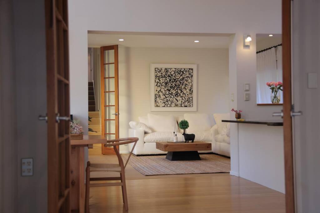 Modern Lifestyle Retreat With Stunning City View Auckland Esterno foto