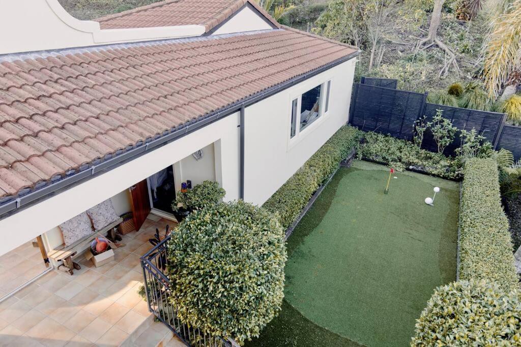 Modern Lifestyle Retreat With Stunning City View Auckland Esterno foto
